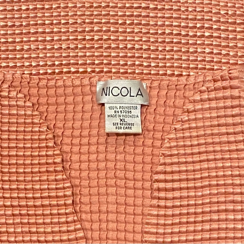 Shimmery pink vintage Y2K crinkle stretchy top - Picture 2 of 5